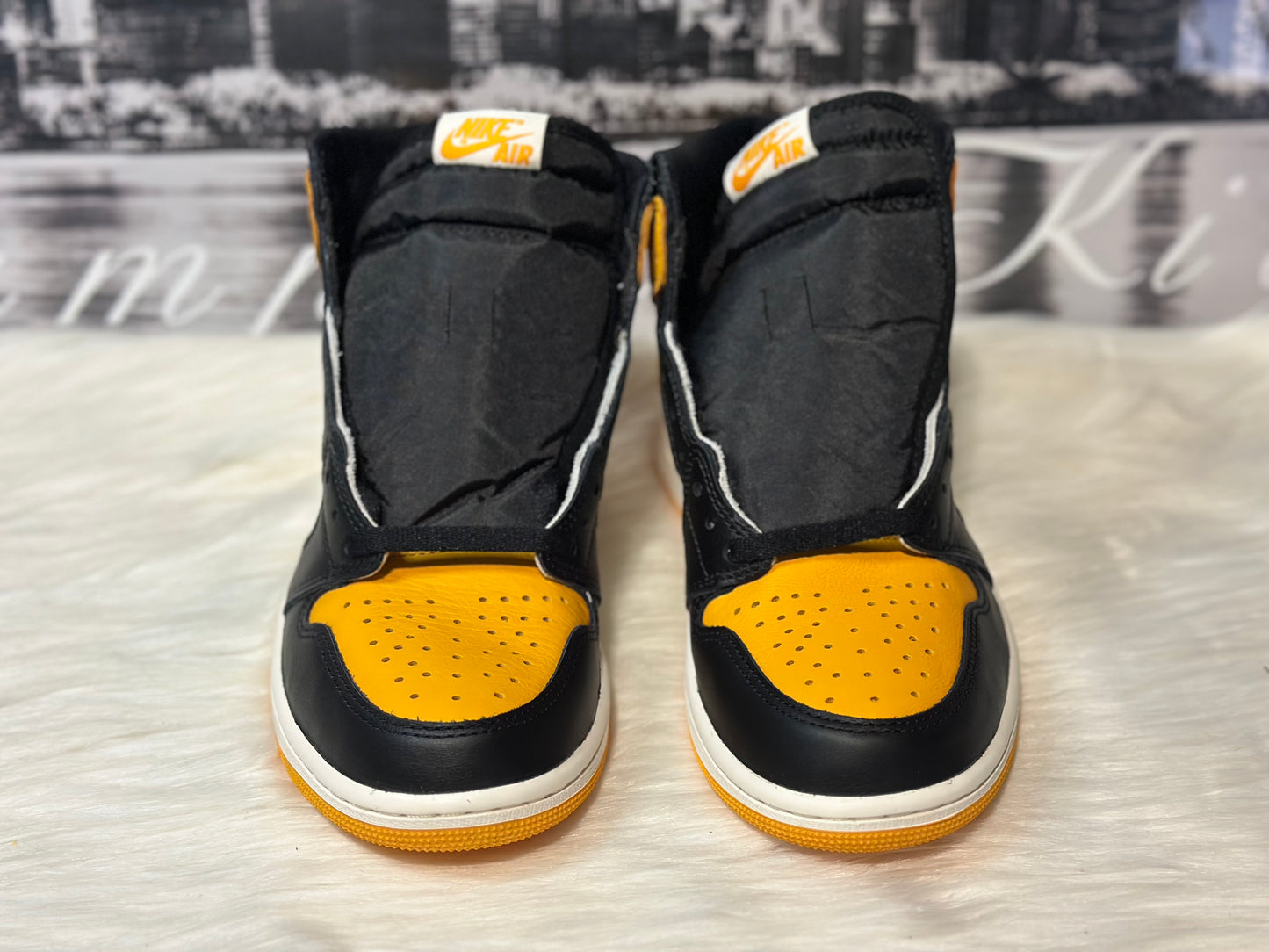 Nike Air Jordan Retro 1 Og High Taxi Yellow Toe 555088-711